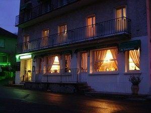 Hotel Restaurant Du Tourisme Latronquiere Экстерьер фото